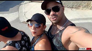 Ksal Hot Vai Para Praia Curtir Um Lual E Acaba Tudo Muita Putaria E Gang Bang Chegando Em
