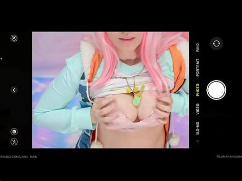 Sonico Invites Her Fans To A Photoshoot XVIDEOS