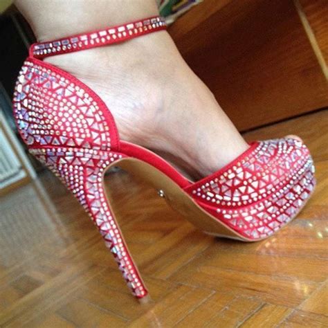 Thalia Sodi S Red Hot Embellished Flor T Strap High Heels