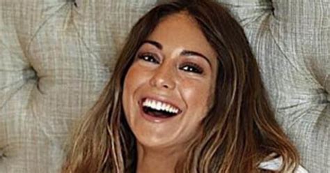Louise Thompson Sheds ALL Her Clothes For Completely Naked Reveal Daily Star