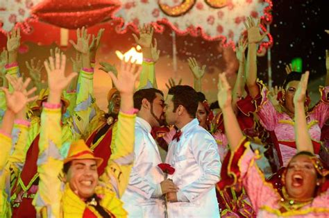 Concurso De Quadrilhas Do Recife Tem Primeiro Beijo Gay