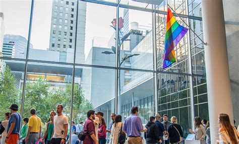 Guia Gay De Nova York Dicas Coloridas Da Big Apple Viaja Bi