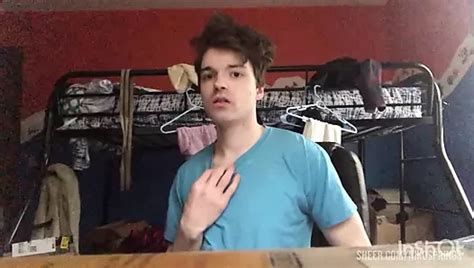 Cute Twink Niko Springs Shows Off His Hot Ass And Spanks Himself Gay Porn XHamster