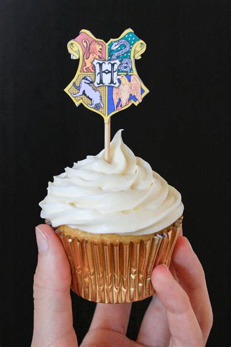 Sorting Hat Cupcakes Harry Potter Food Harry Potter Cupcakes Harry Potter Theme Party