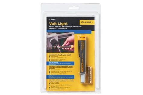 Fluke Lvd2 Non Contact Voltalert Tester And Led Flashlight Fluke