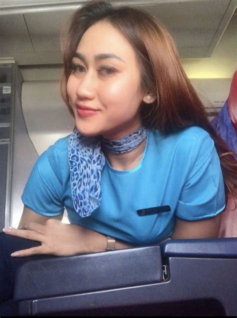 【indonesia】 Nam Air Cabin Crew Namエア 客室乗務員 【インドネシア】 Yuni Wahyu Rz