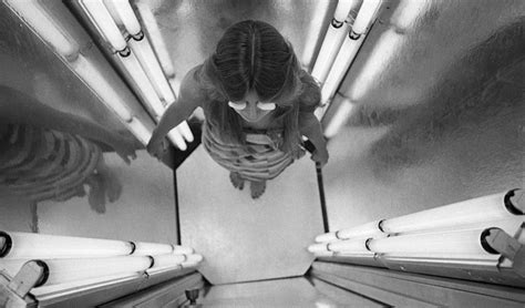 Peeping Tom Caught Filming Naked Woman At Tanning Salon Charged With Video Voyeurism Kiro