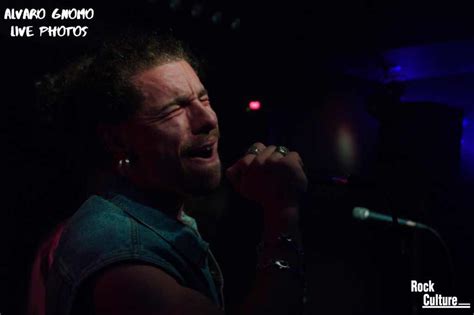 Crónica Y Los Sex caldearon las paredes de El Sótano hasta convertirlo en sauna Rock Culture