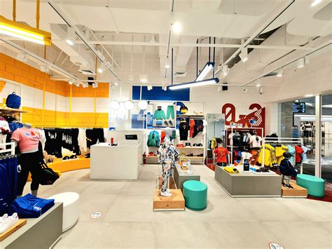Adidas Kids Pim 3 Jakarta Dimensi Tiga Ruang