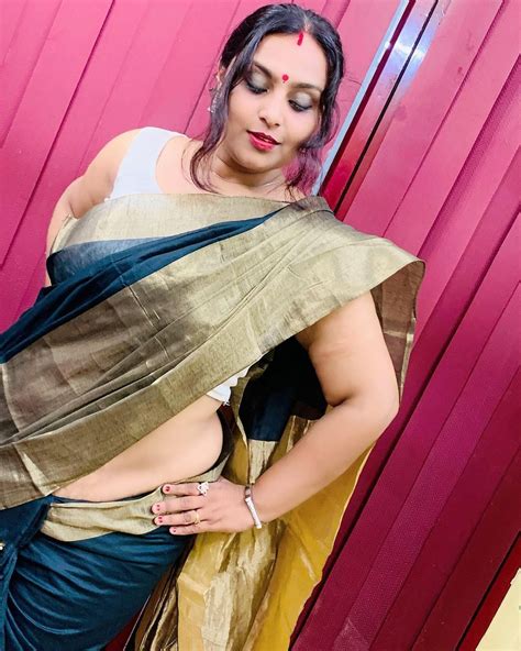 Hot Stories Indian Girls Images Queen Big Women Indian Beauty Saree