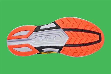 Saucony Axon 2 Review (2022): Should You Get It?