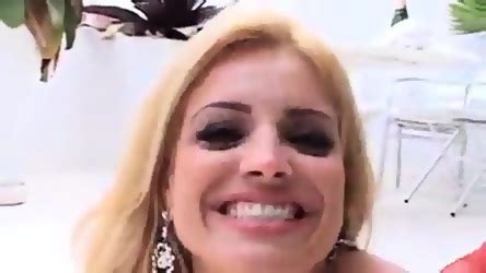 Fernanda Abraao Blonde Big Ass Big Tits 3