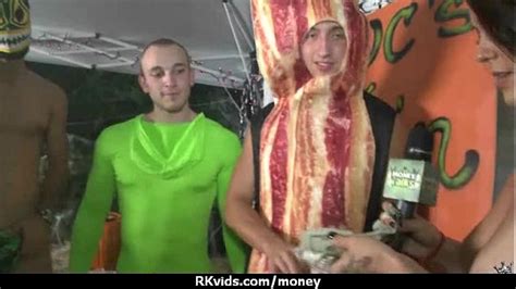 Amateur Public Sex Search XNXX