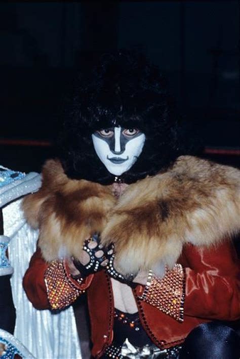 Eric Carr Kiss Photo Fanpop