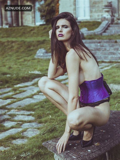 REBECCA GOBBI Nude AZNude