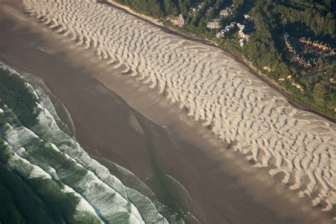 Surf and sand dunes, Oregon Coast – Geology Pics