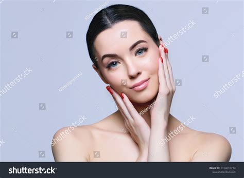 Portrait Model Trendy Natural Nude Make Stock Photo Shutterstock