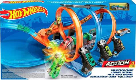 Hot Wheels Track Set And Toy Car Large Scale Motorized Track With 3 Corkscrew Loops 3 Crash