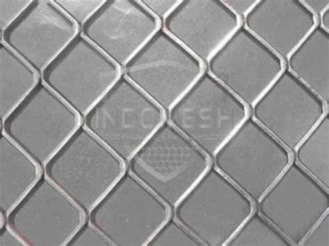 Raised Expanded Metal Sheet At Rs Sq Ft Expanded Metal Mesh In New