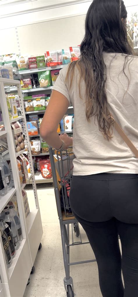 Thick Latina Milf Her Apple Spandex Leggings Yoga Pants Forum