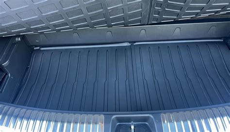 rear cargo area hatch cover rkiatelluride