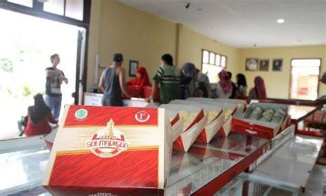 12 Rekomendasi Bakpia Terenak Di Jogja Cocok Untuk Oleh Oleh