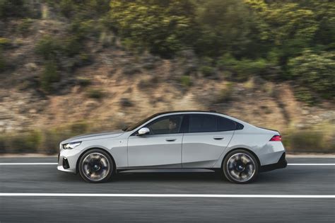 BMW i5: Das steckt in der neuen vollelektrischen Limousine - t3n ...