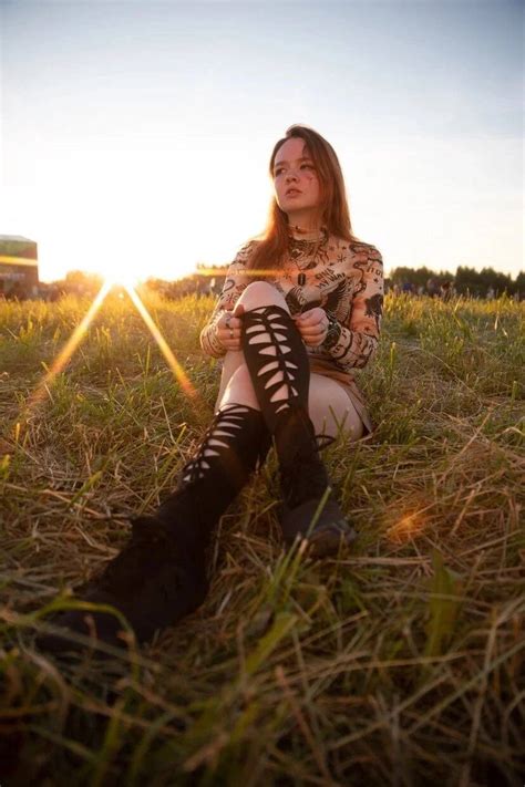 Moonrabbitt Moonrabbitt Nude On Cam Free Live Sex Chat Room Camsoda