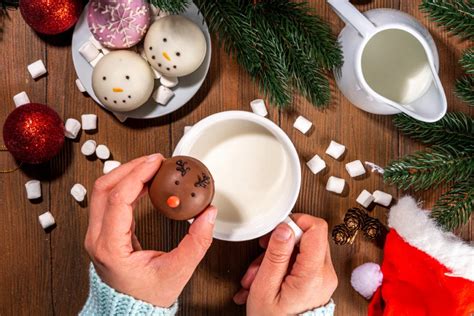 Heartwarming Christmas Hot Chocolate Recipes To Sip And Savor