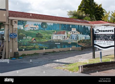 Open Air Art In Katikati New Zealand Uretara Landing 1991 Roy