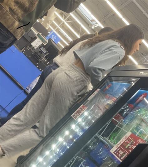 Very Beautiful But Petite Latina Ass Forum