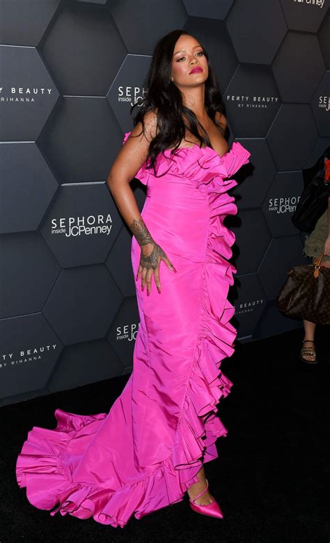 Rihana Sexy Boobs Hot Celebs Home