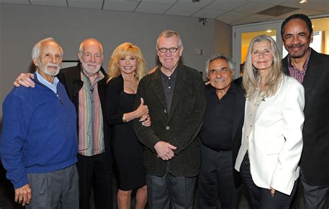 Wkrp Reunion Video Interviews Loni Anderson And Howard Hesseman