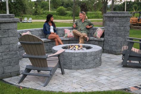Cambridge Pyzique Split Face Fire Pit Polywood Adirondack Chairs Sol