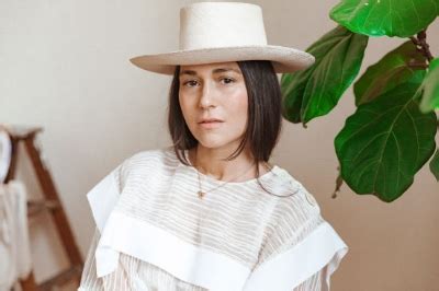 6 Hot Sexy Camille Becerra Bikini Pics