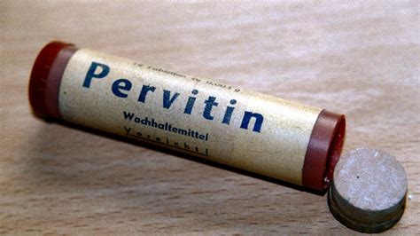 Метамфетаминовый блицкриг: Норман Олер о наркотиках в нацистской Германии