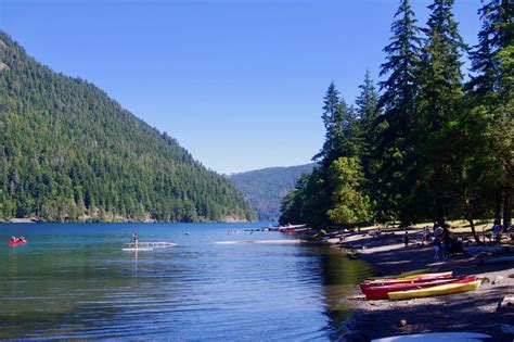 Filelooking East Lake Crescent Hiking In Portland Oregon And