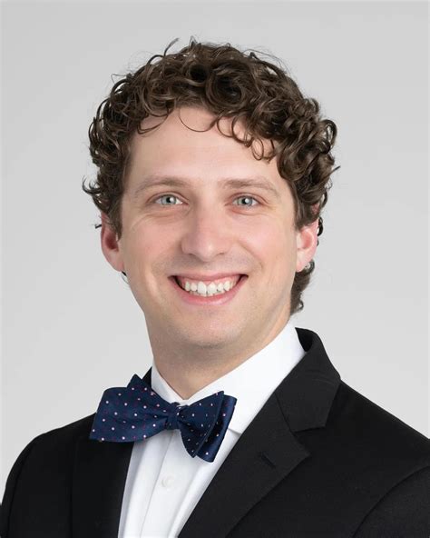 Dr. Dylan Timberlake, MD - Akron, OH - Allergy and Immunology