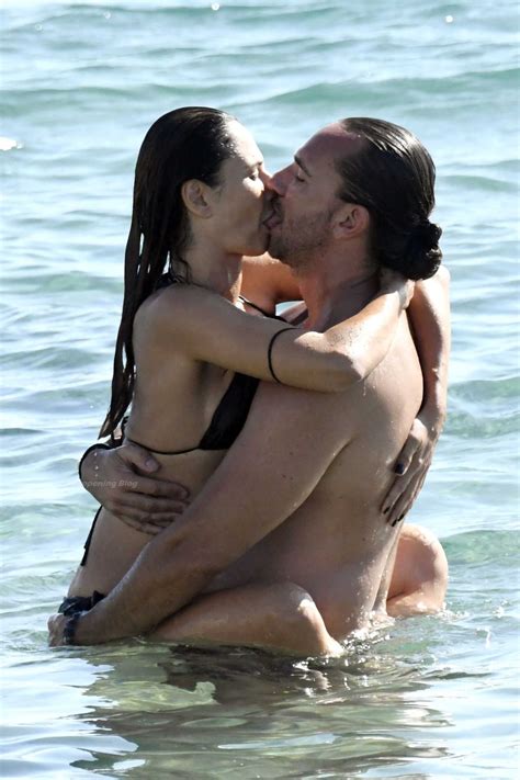 Anna Safroncik Nude Photos Videos TheFappening