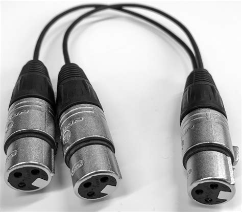 1 XLRF to 2 XLRF Y-Cable - Cable Factory