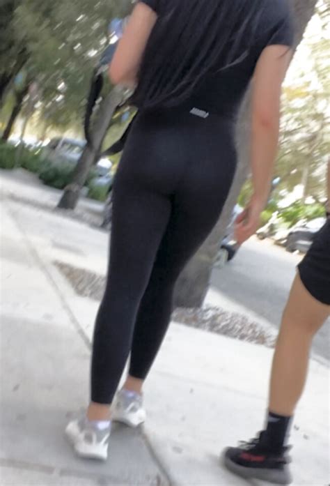 Thick Tiny Asian Fit Latina OC Spandex Leggings Yoga Pants Forum