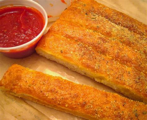 Imitation Pizza Hut Breadsticks At Jack Snook Blog