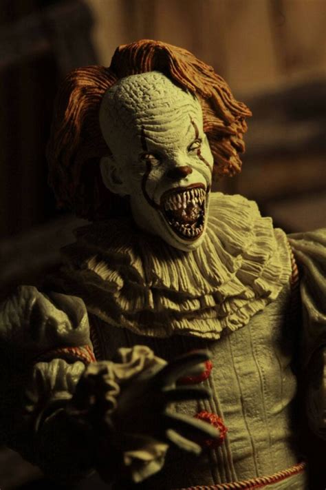 Neca Stephen Kings Es Well House Pennywise Ultimate Actionfigur