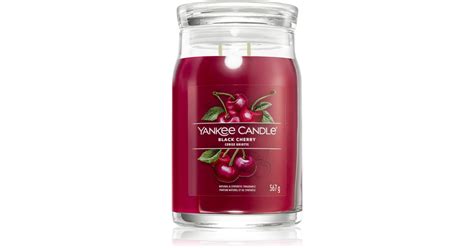 Yankee Candle Black Cherry Scented Candle Signature Notino Ie