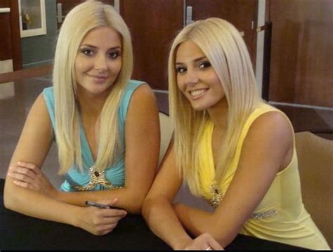 Nice Hot Lesbian Girls Hot Lesbians Pinterest