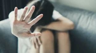 Latina Ragazza Violentata Nella Minicar Chi Lo Stupratore Libero Quotidiano It