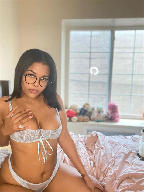 Do You Like My Lingerie Nudes Womenofcolour Nude Pics Org