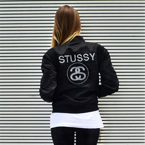 Stussy Online Shop - OnTheBlock | Streetwear outfit, Girls streetwear ...