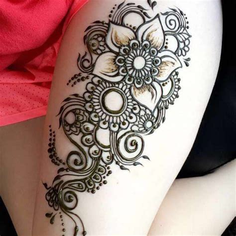 23 Henna On Thigh Top Style