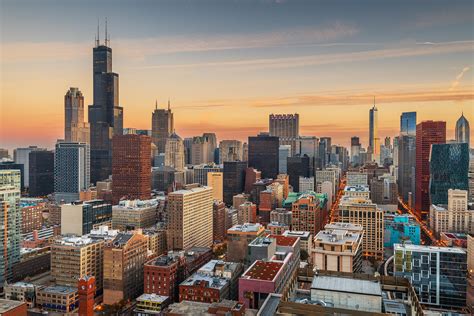 how to become a licensed contractor in illinois